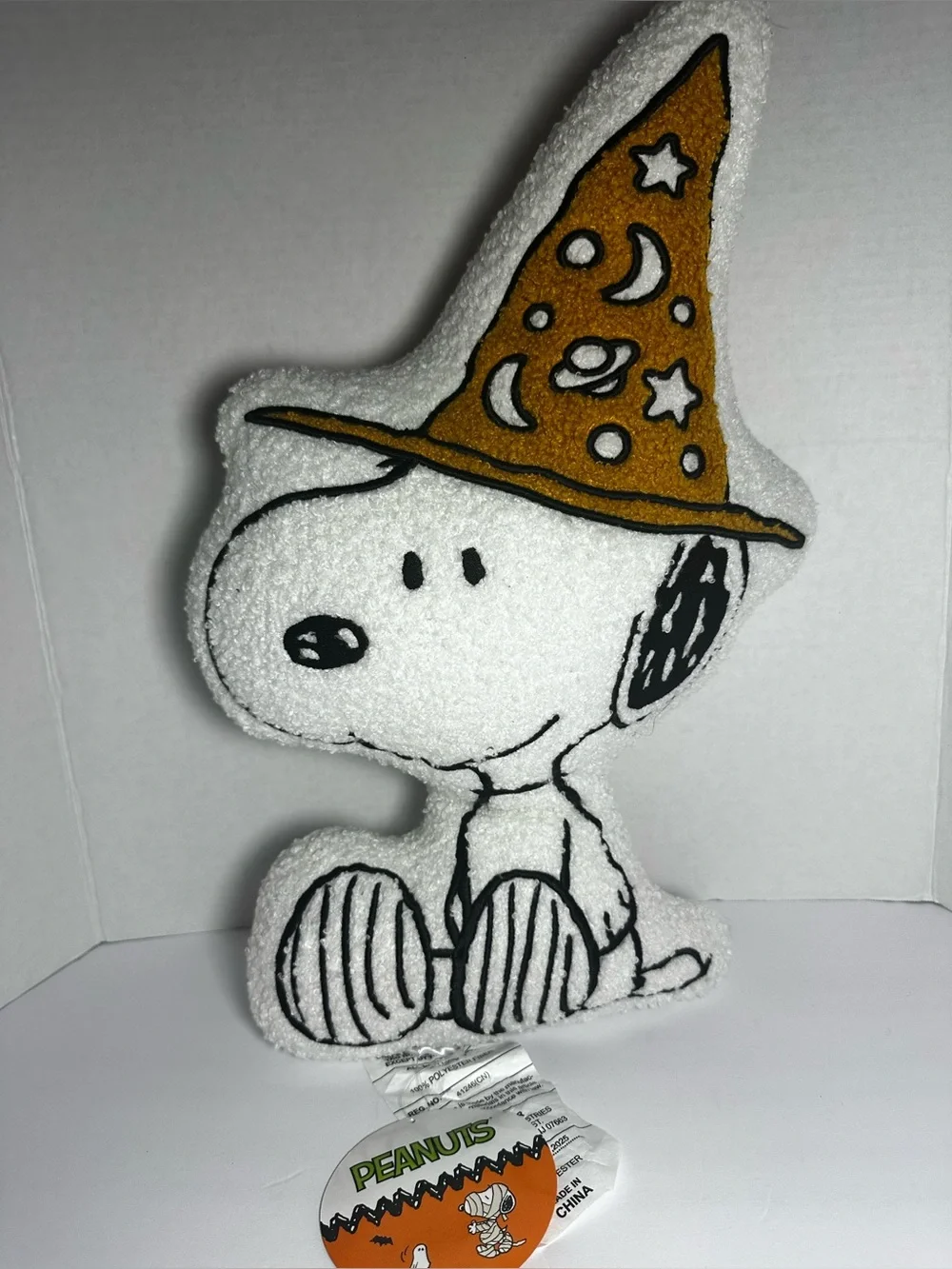 Peanuts Snoopy Sherpa Pillow Halloween Wizard Witch NWT